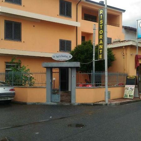 B&B Madau Samugheo Bagian luar foto